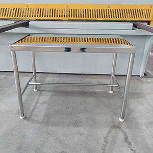 Mesa Bancada em Aço Inox